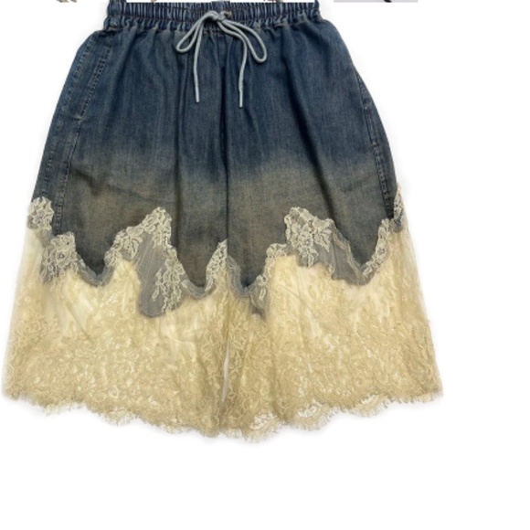 DENIM  AND LACE CAMI SHORT  2 PIECE  SET NWOT - Picture 2 of 10